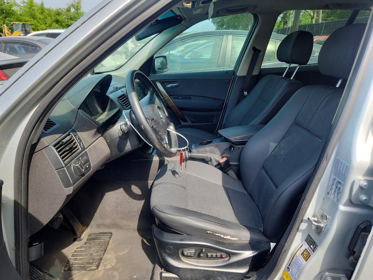 2006 BMW X3 3.0I - Фото 7