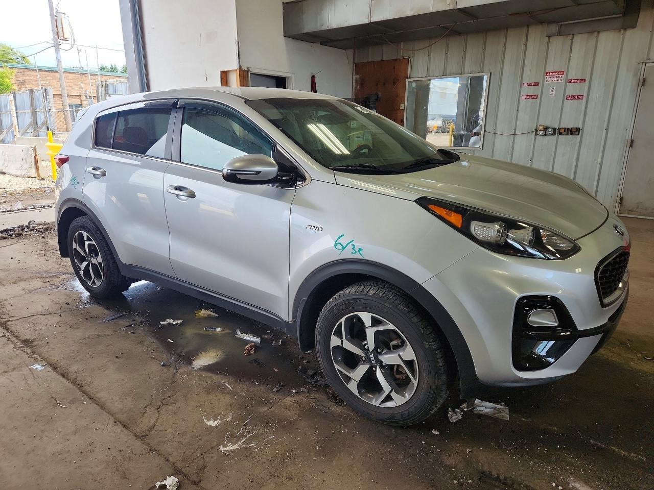2020 Kia Sportage Lx - Image 4