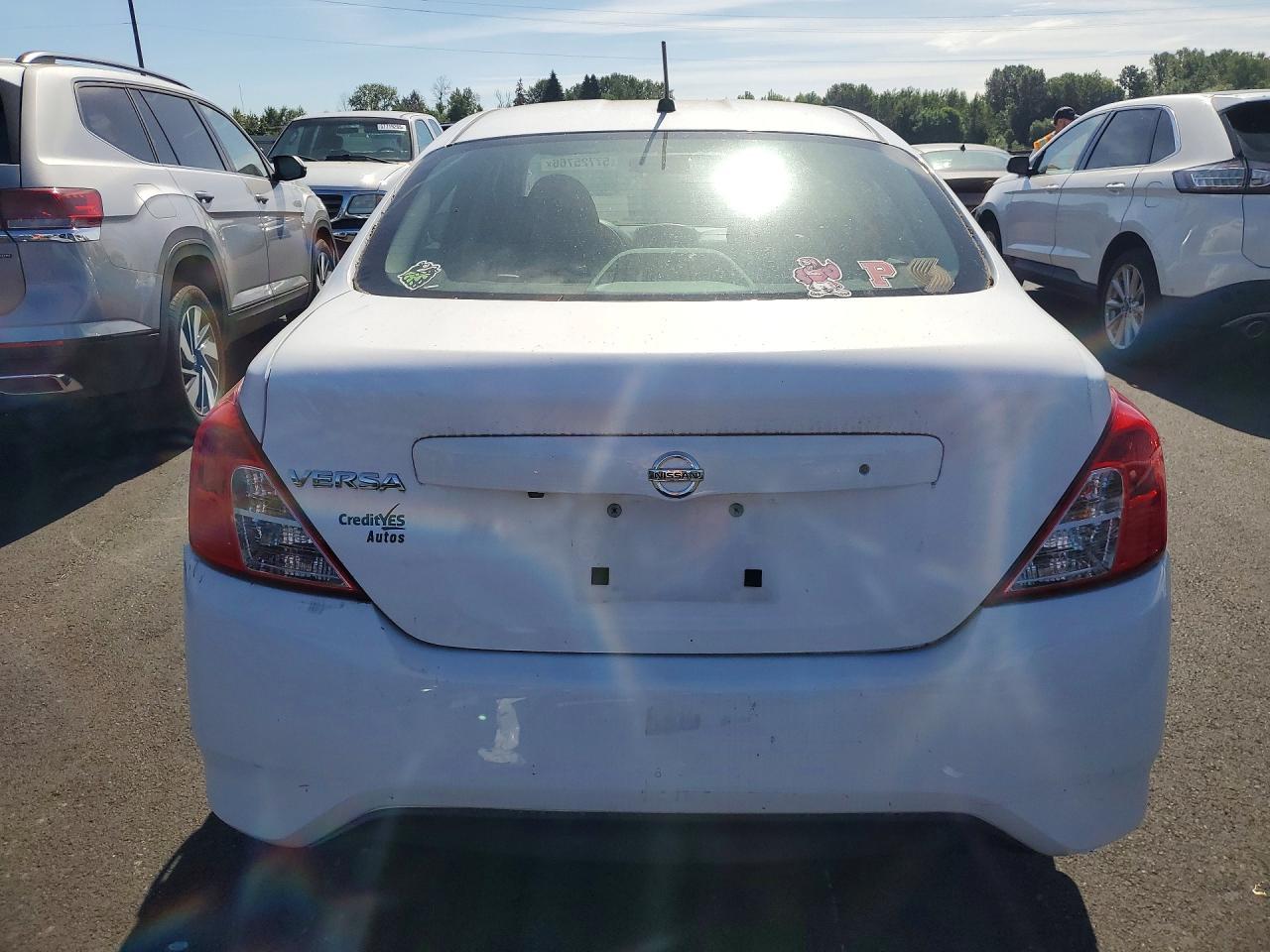 2019 Nissan Versa S - Фото 6