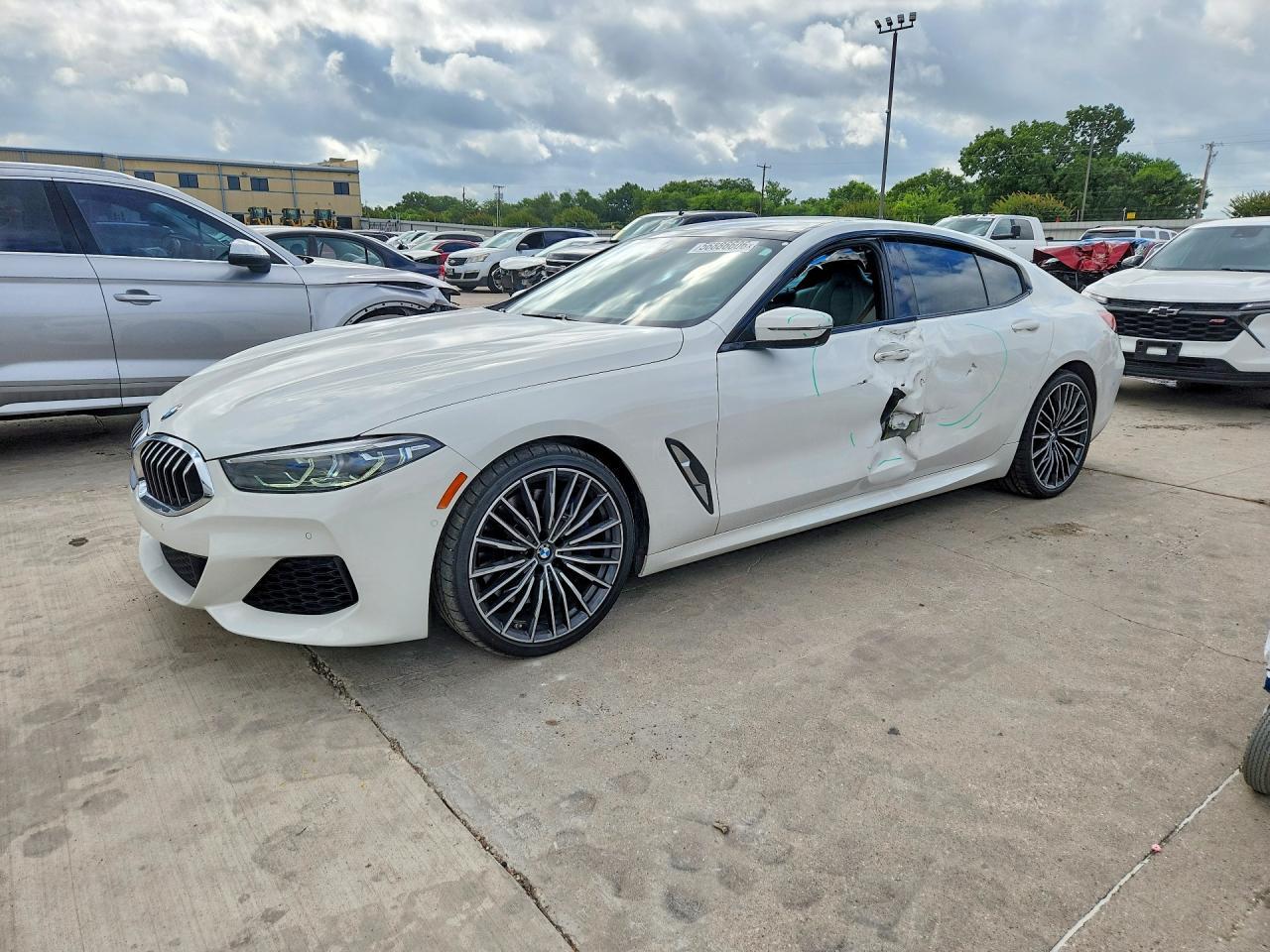 2022 BMW 840I