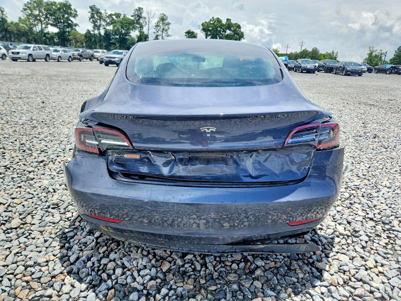 2022 Tesla Model 3 - Image 6