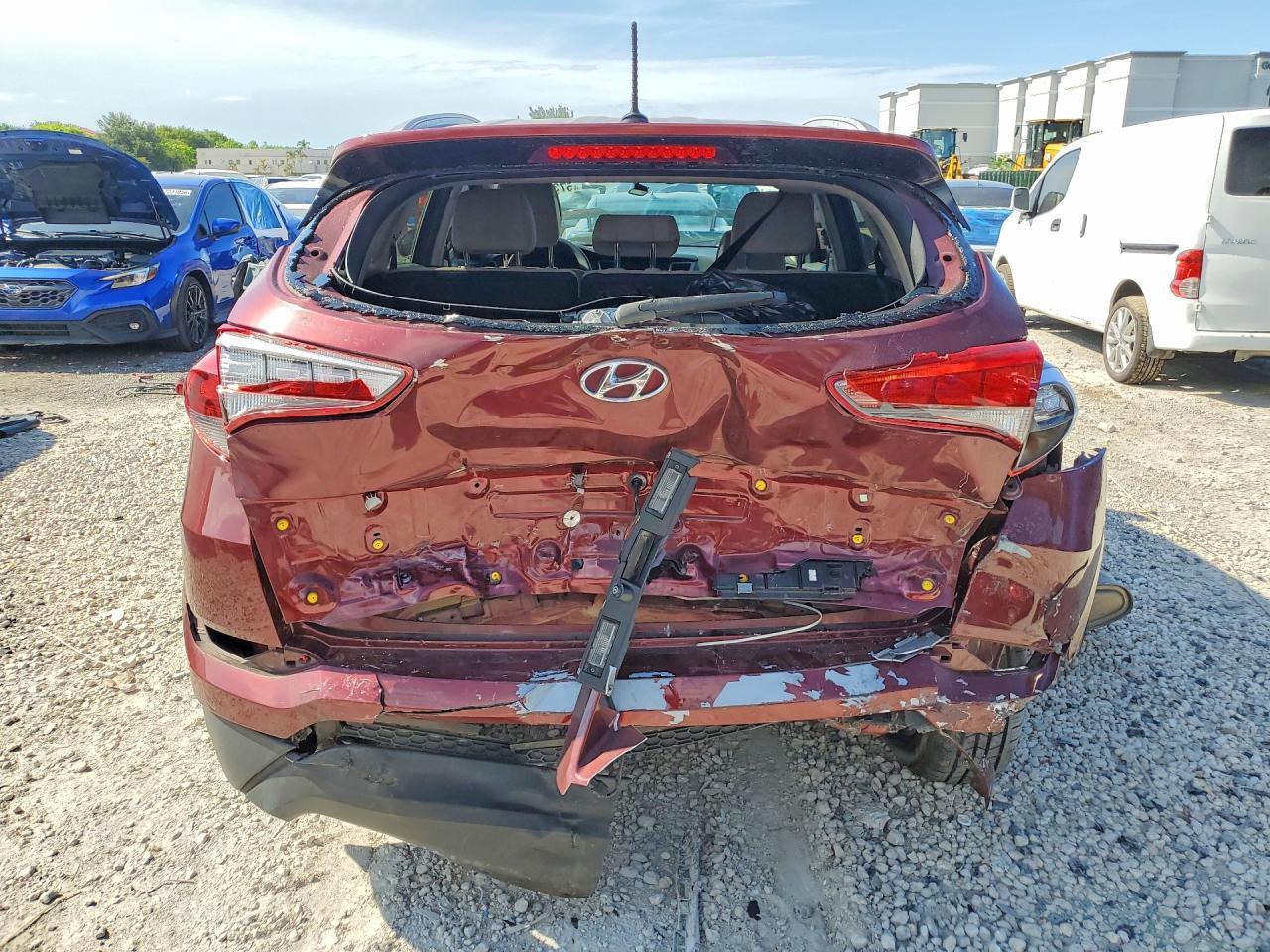 2017 Hyundai Tucson Se - Image 6