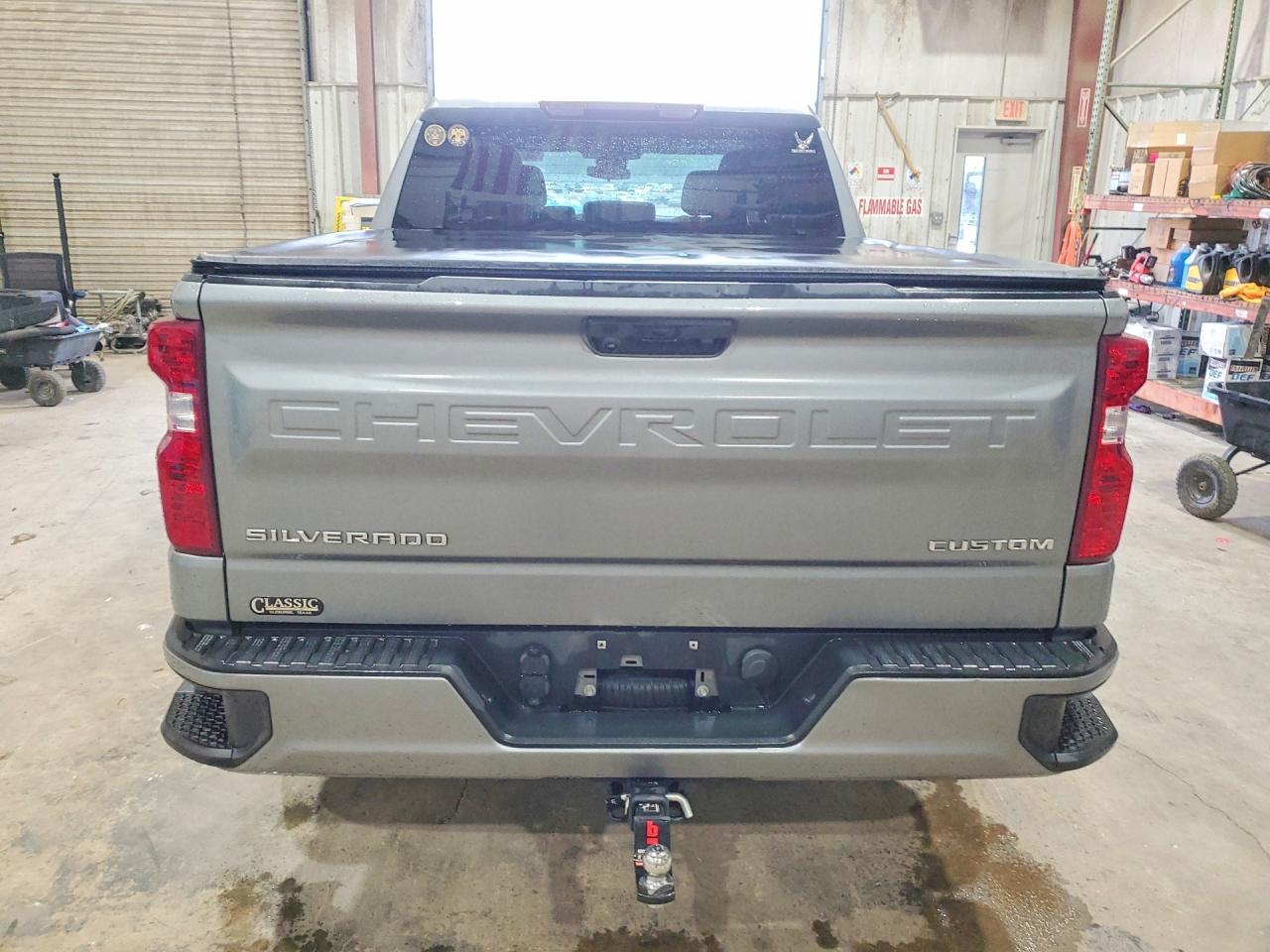 2023 Chevrolet Silverado K1500 Custom - Фото 6