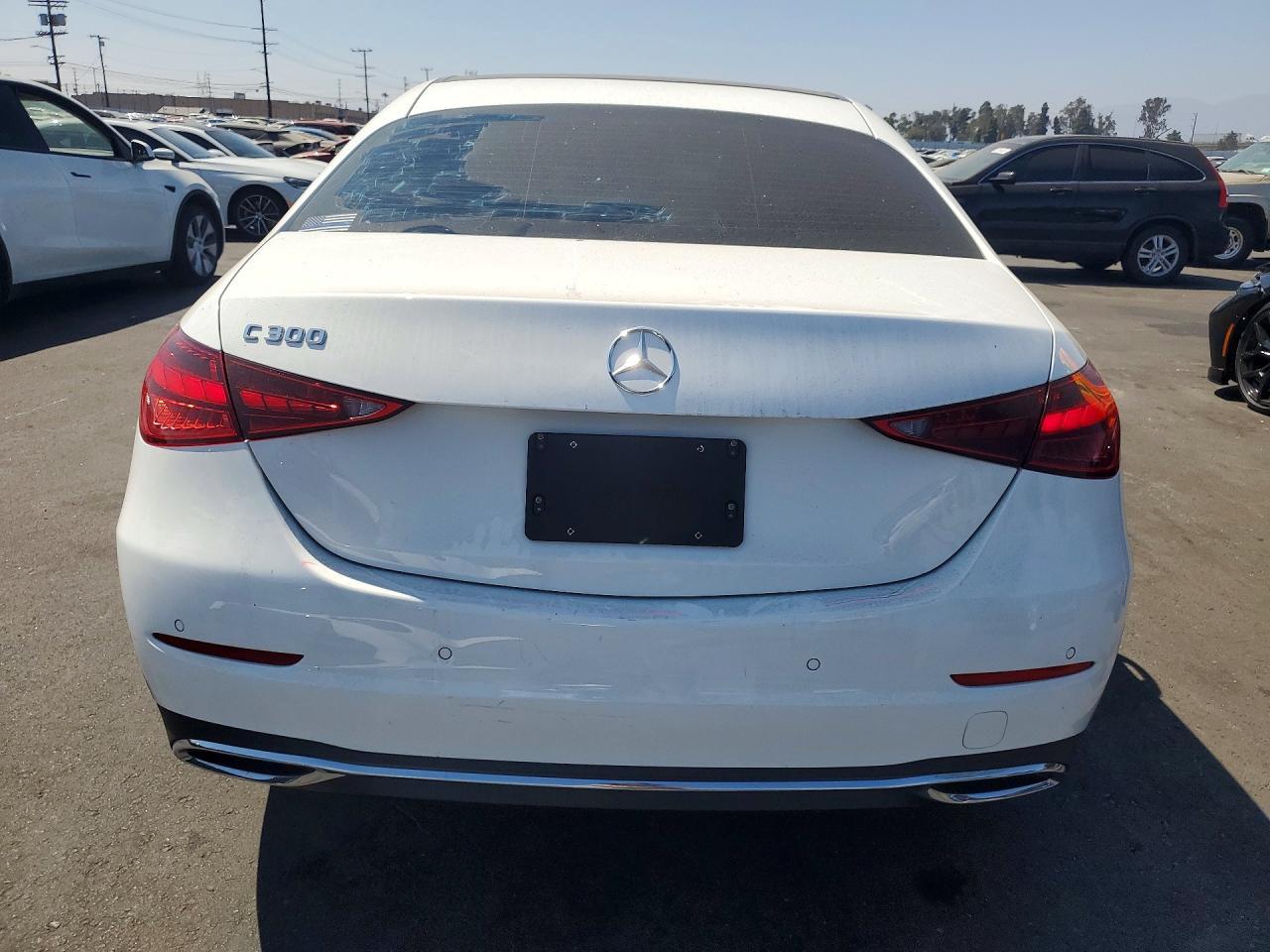 2024 Mercedes-Benz C 300 - Фото 6