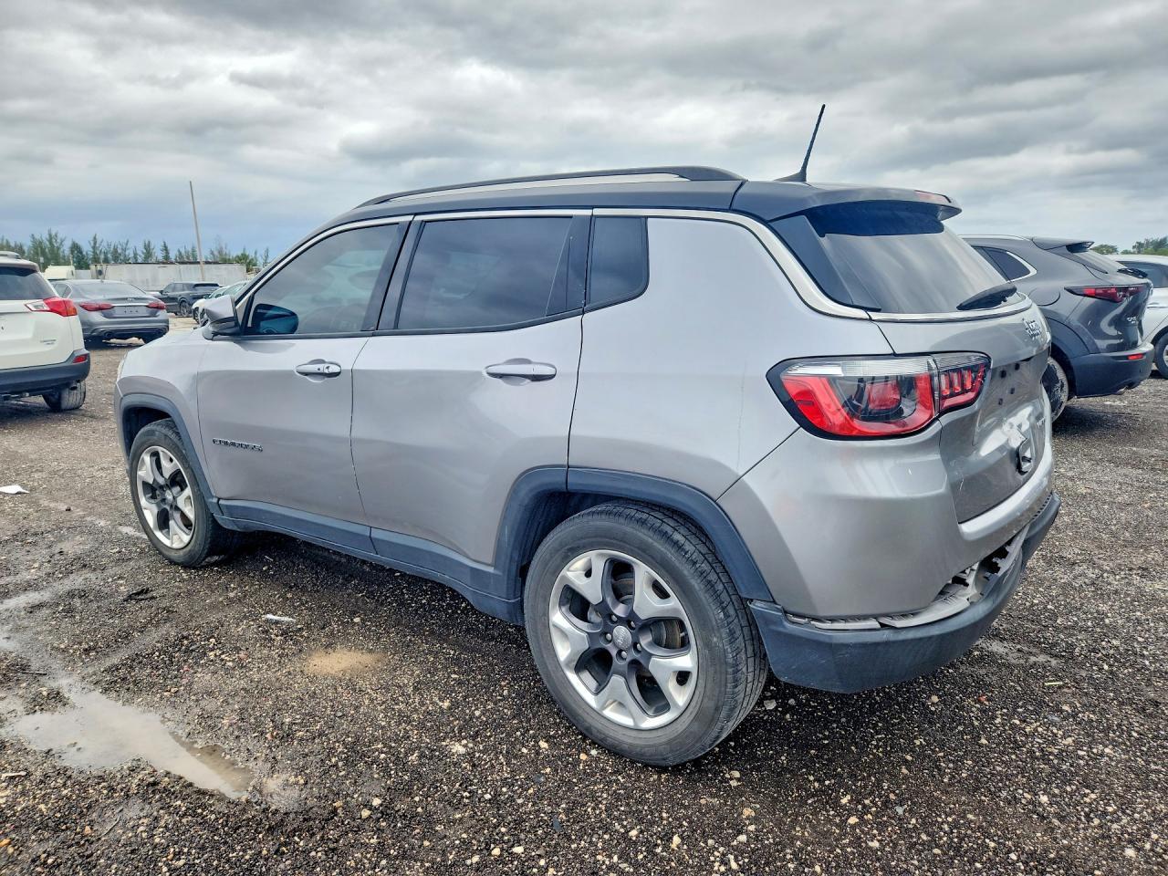 2019 Jeep Compass Limited - Image 2