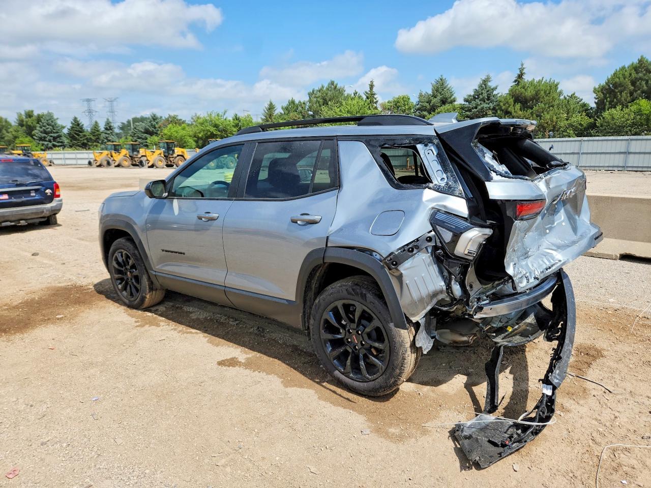 2026 GMC Terrain Elevation - Фото 2