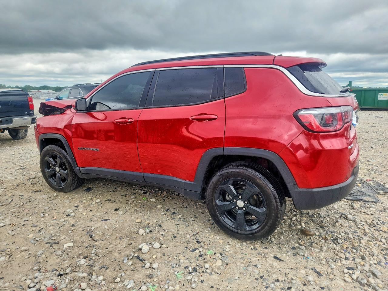 2018 Jeep Compass Latitude - Image 2
