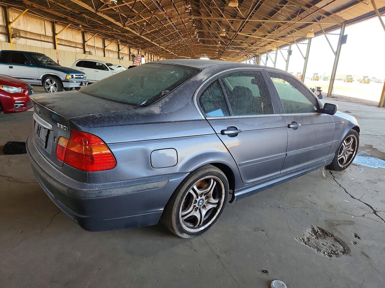 2002 BMW 330 I - Image 3