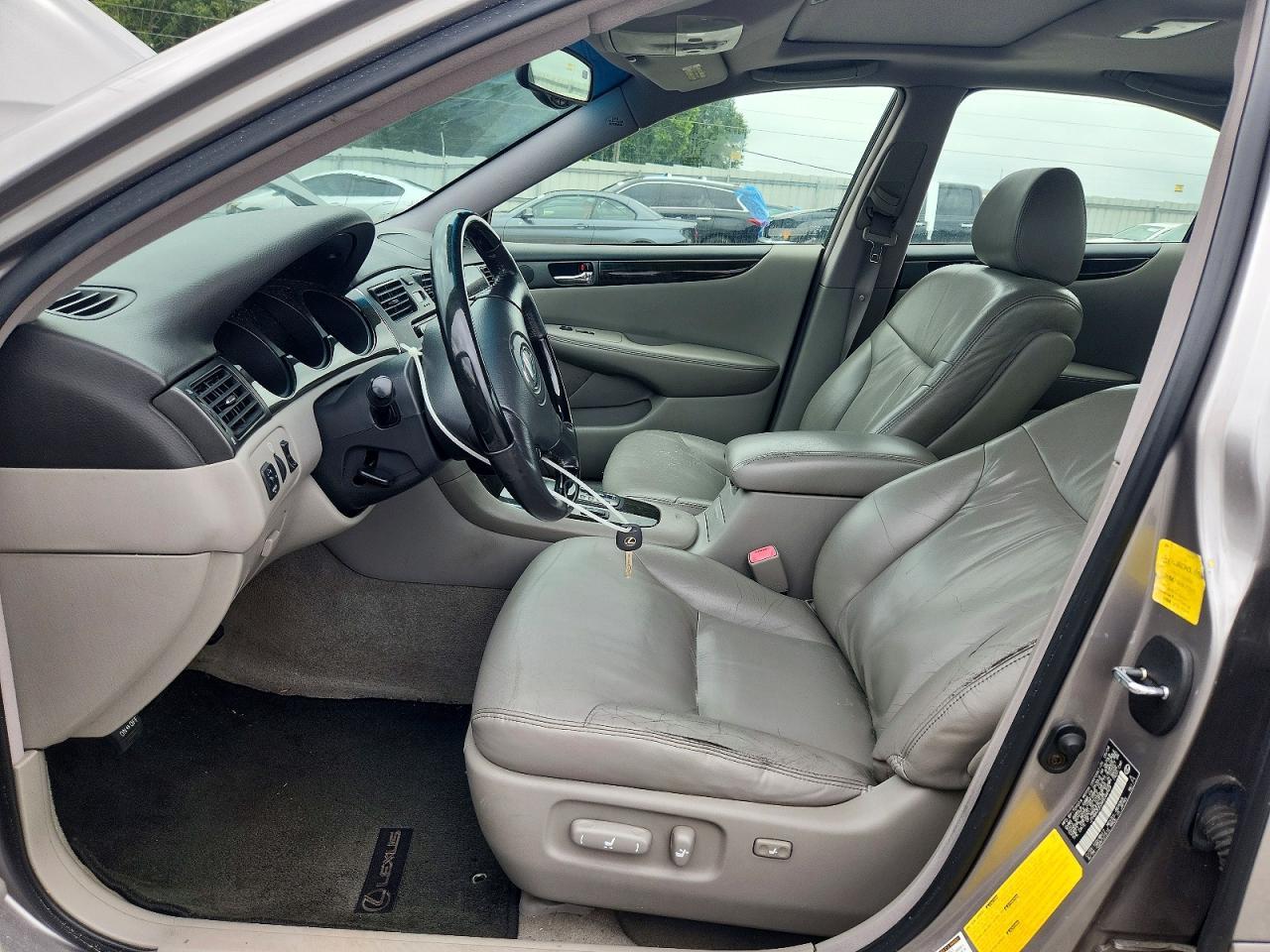 2004 Lexus Es 330 - Image 7
