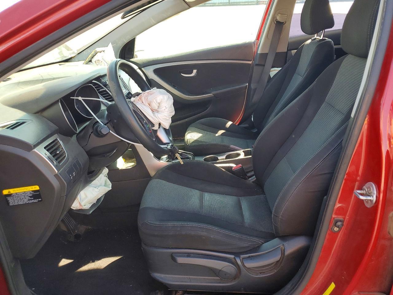 2017 Hyundai Elantra Gt Base - Фото 7