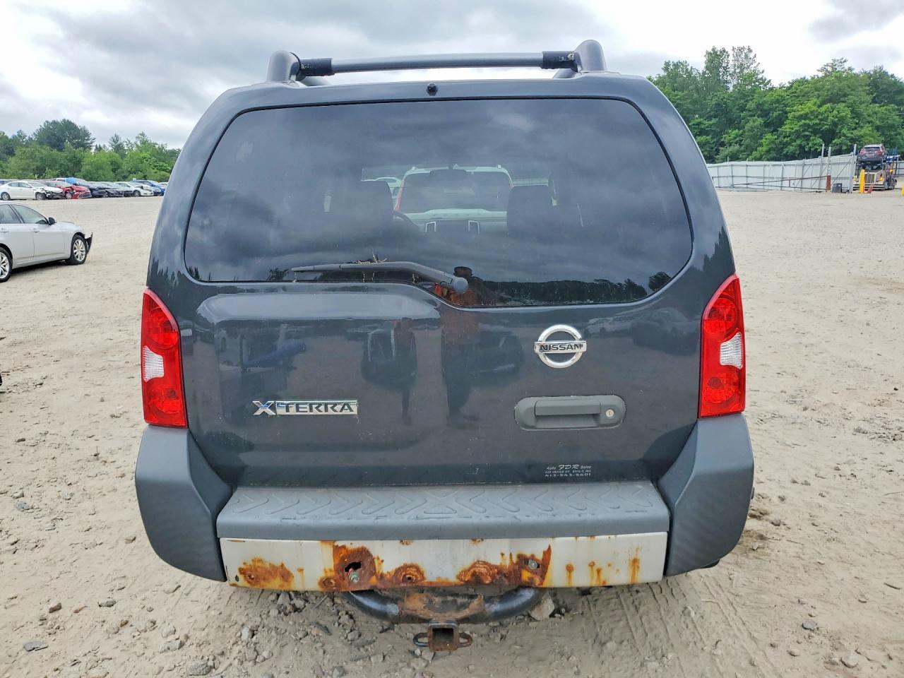 2011 Nissan Xterra X - Фото 6