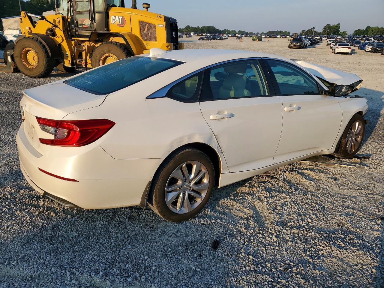 2018 Honda Accord Lx - Фото 3