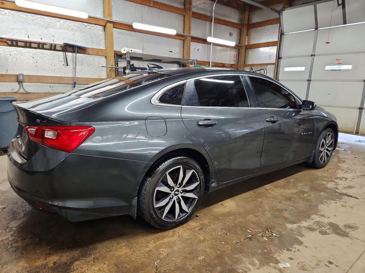 2016 Chevrolet Malibu Lt - Image 3