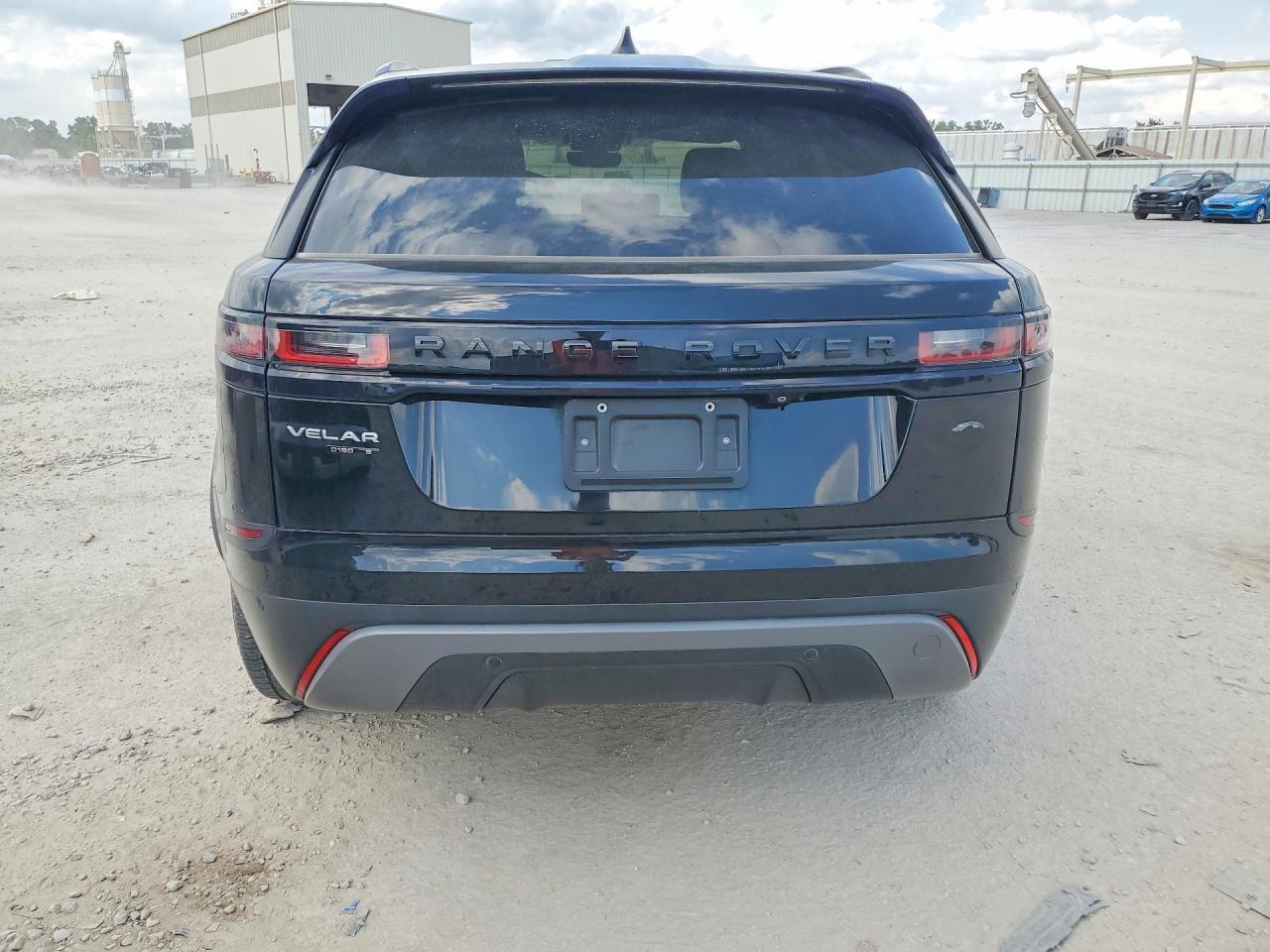2019 Land Rover Range Rover Velar S - Image 6