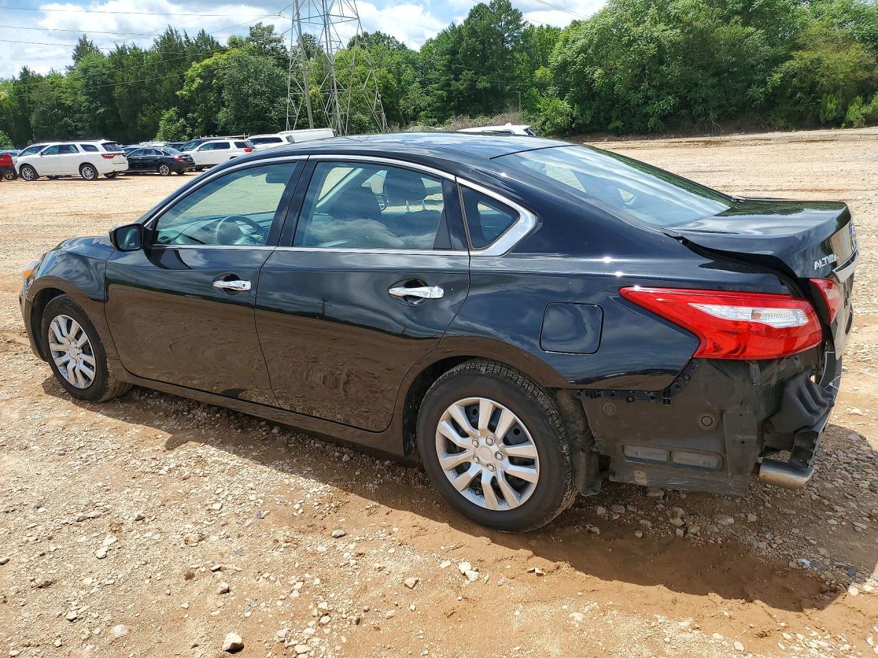 2017 Nissan Altima 2.5 S - Фото 2