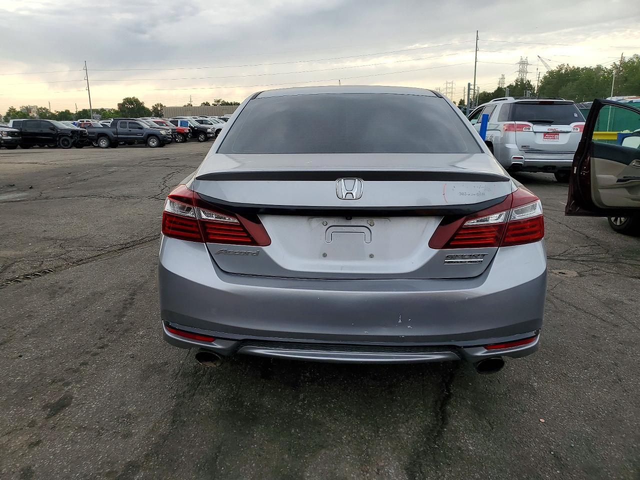 2017 Honda Accord Sport Special Edition - Фото 6