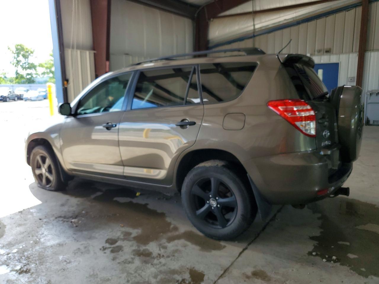 2011 Toyota Rav4 Base - Image 2
