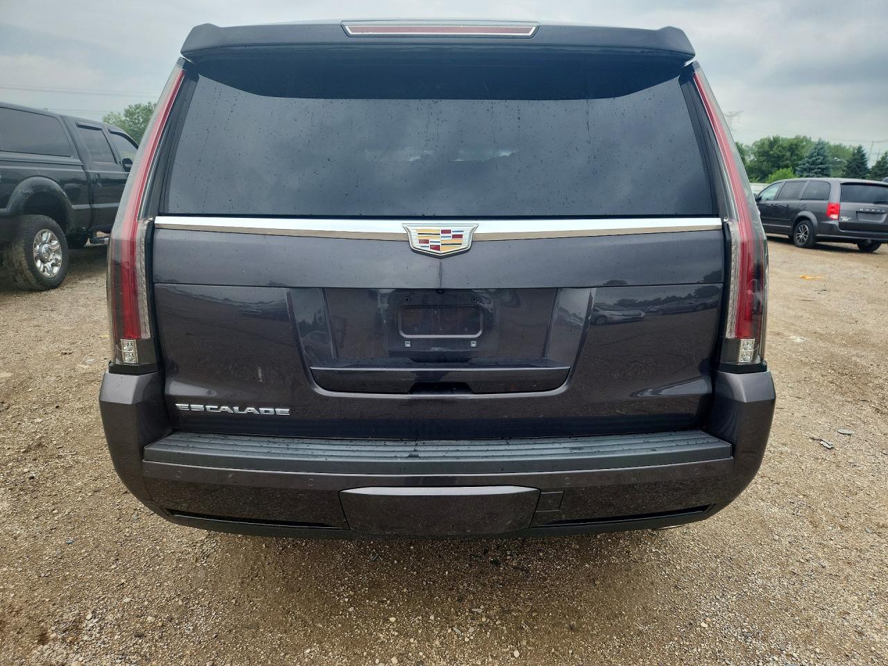 2016 Cadillac Escalade Luxury - Фото 6