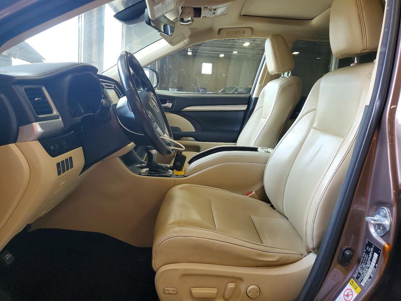 2017 Toyota Highlander Xle - Image 7