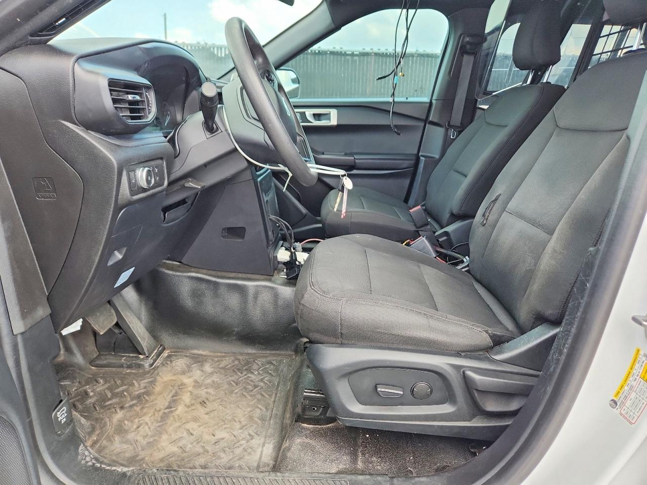 2021 Ford Explorer Police Interceptor - Image 7