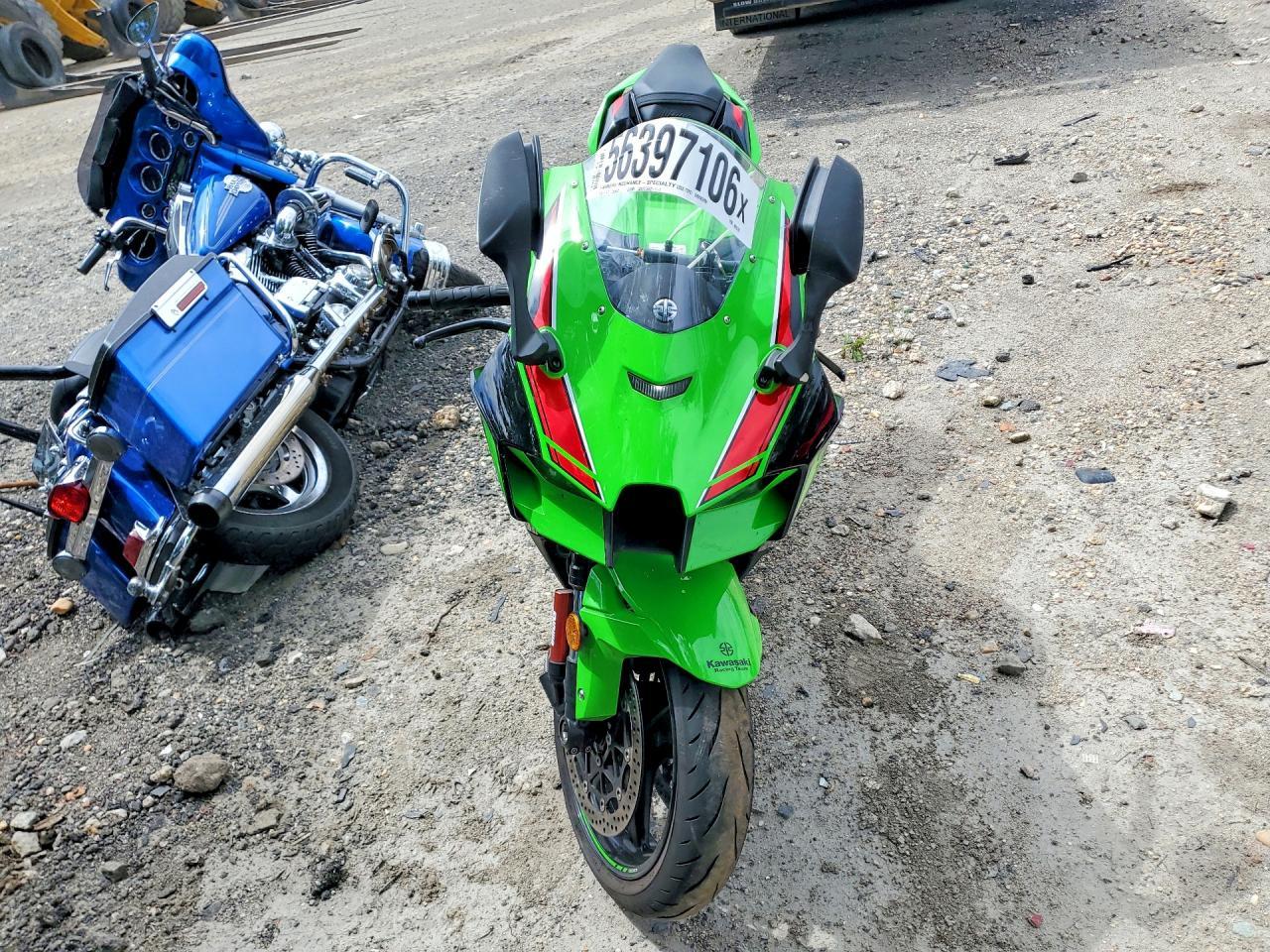 2023 Kawasaki Zx1002 M - Фото 2