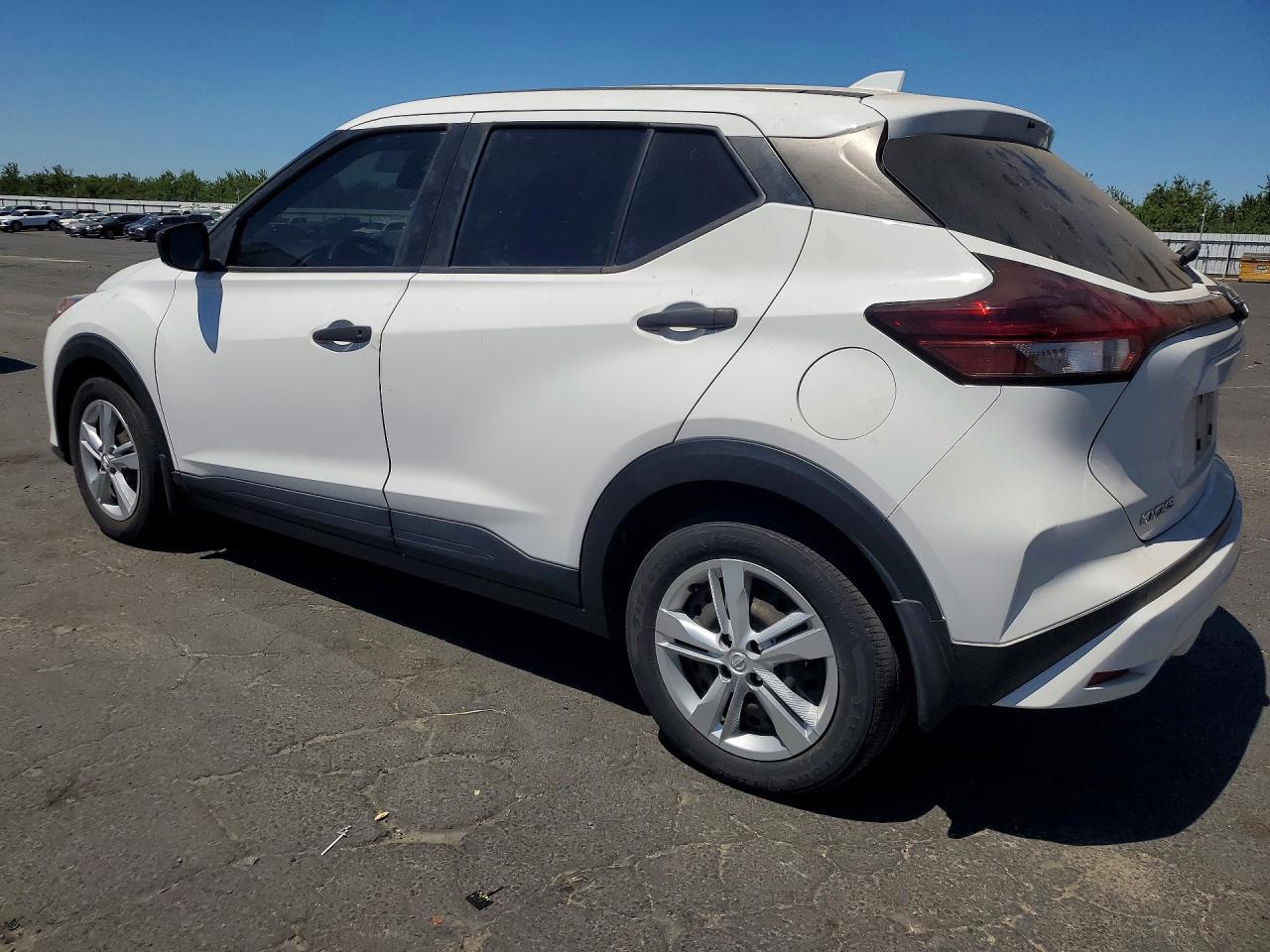2022 Nissan Kicks S - Фото 2