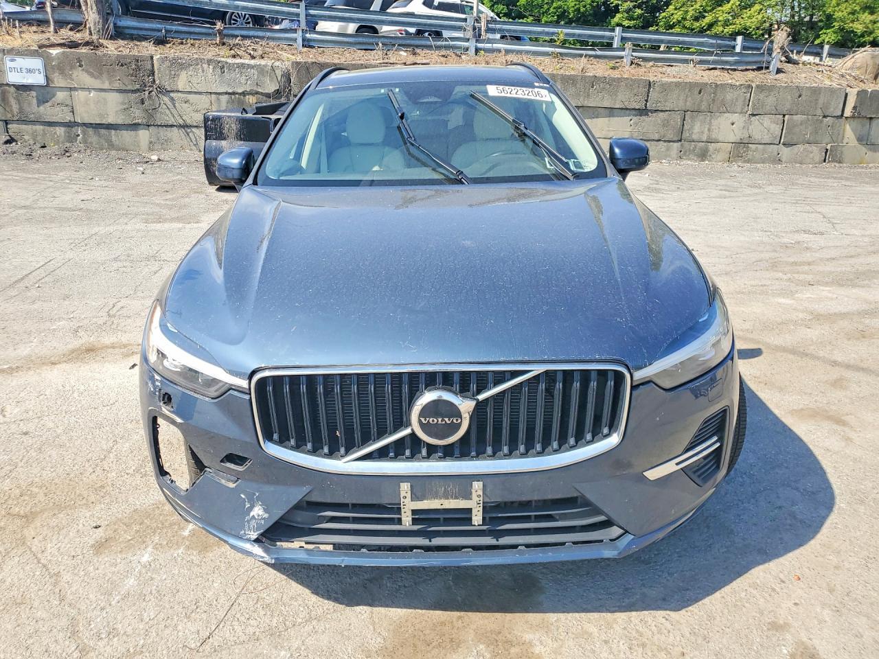 2022 Volvo Xc60 B5 Momentum - Фото 5