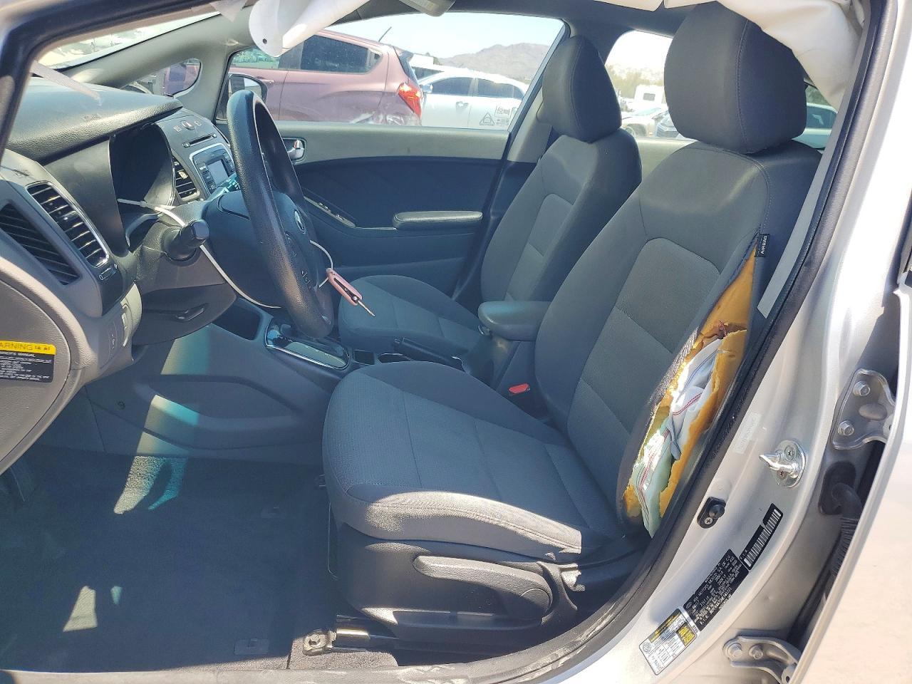 2017 Kia Forte Lx - Image 7