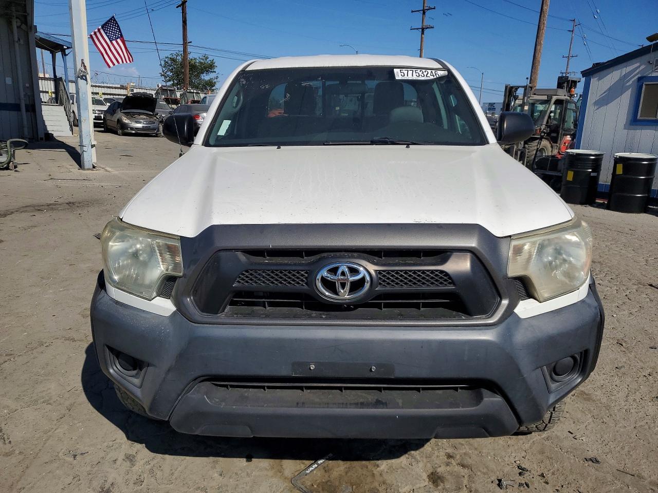 2014 Toyota Tacoma Access Cab - Image 5