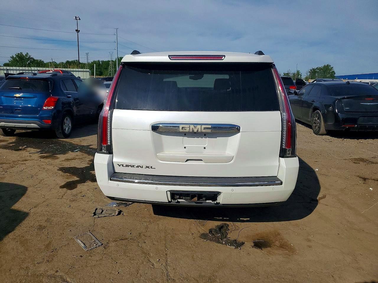 2016 GMC Yukon Xl Denali - Фото 6