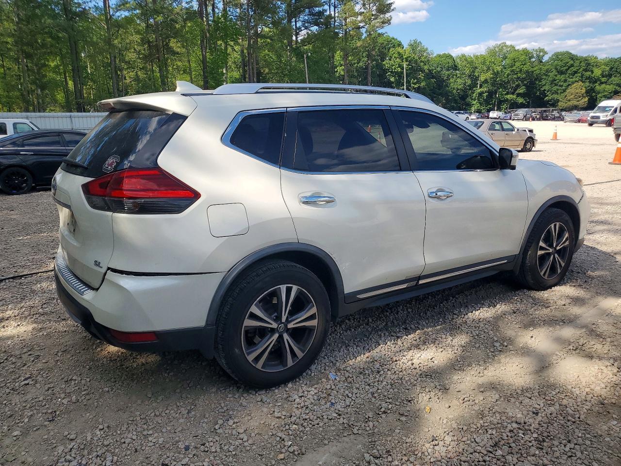 2017 Nissan Rogue Sl - Фото 3