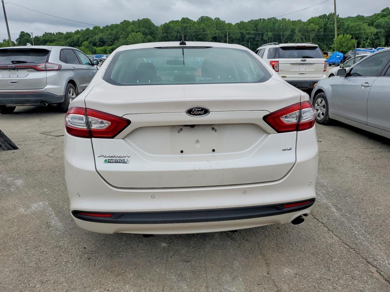 2016 Ford Fusion Se Phev - Image 6