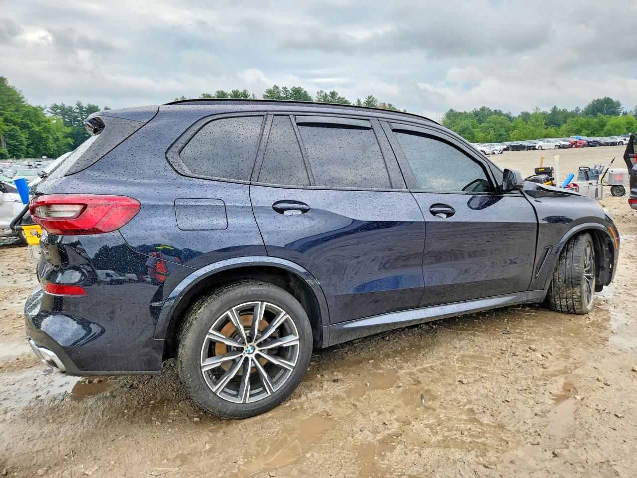 2019 BMW X5 xDrive40I - Image 3