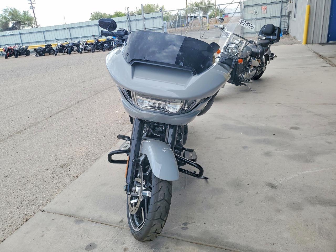 2025 Harley-Davidson Fltrx - Фото 2