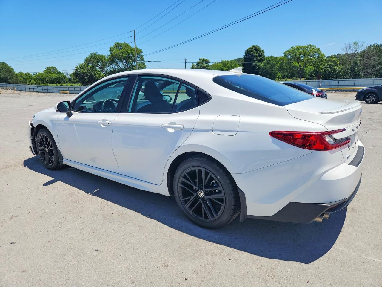 2025 Toyota Camry Se - Image 2