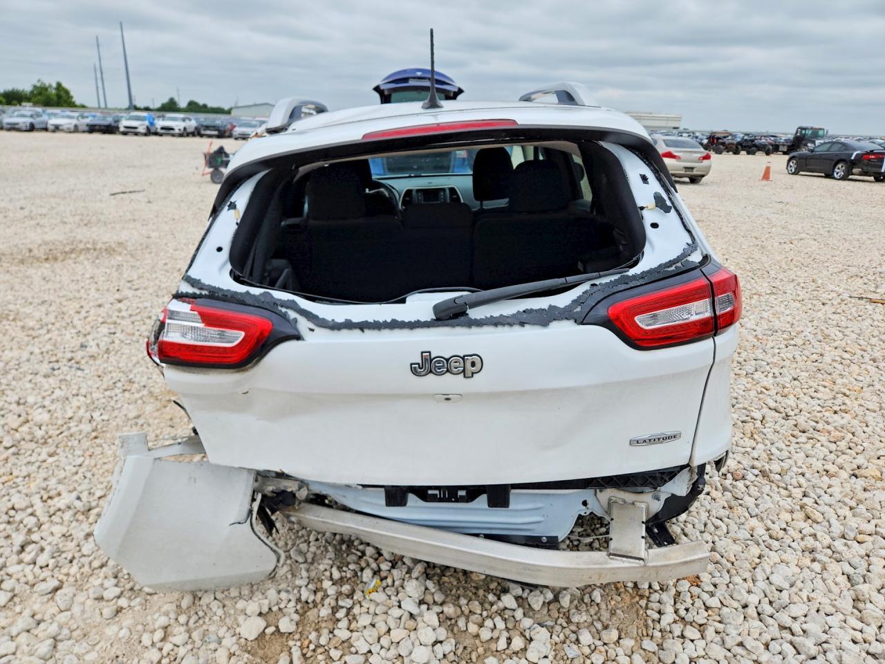 2018 Jeep Cherokee Latitude - Фото 6