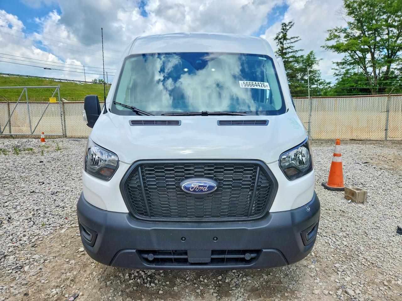 2024 Ford Transit T-250 - Фото 5