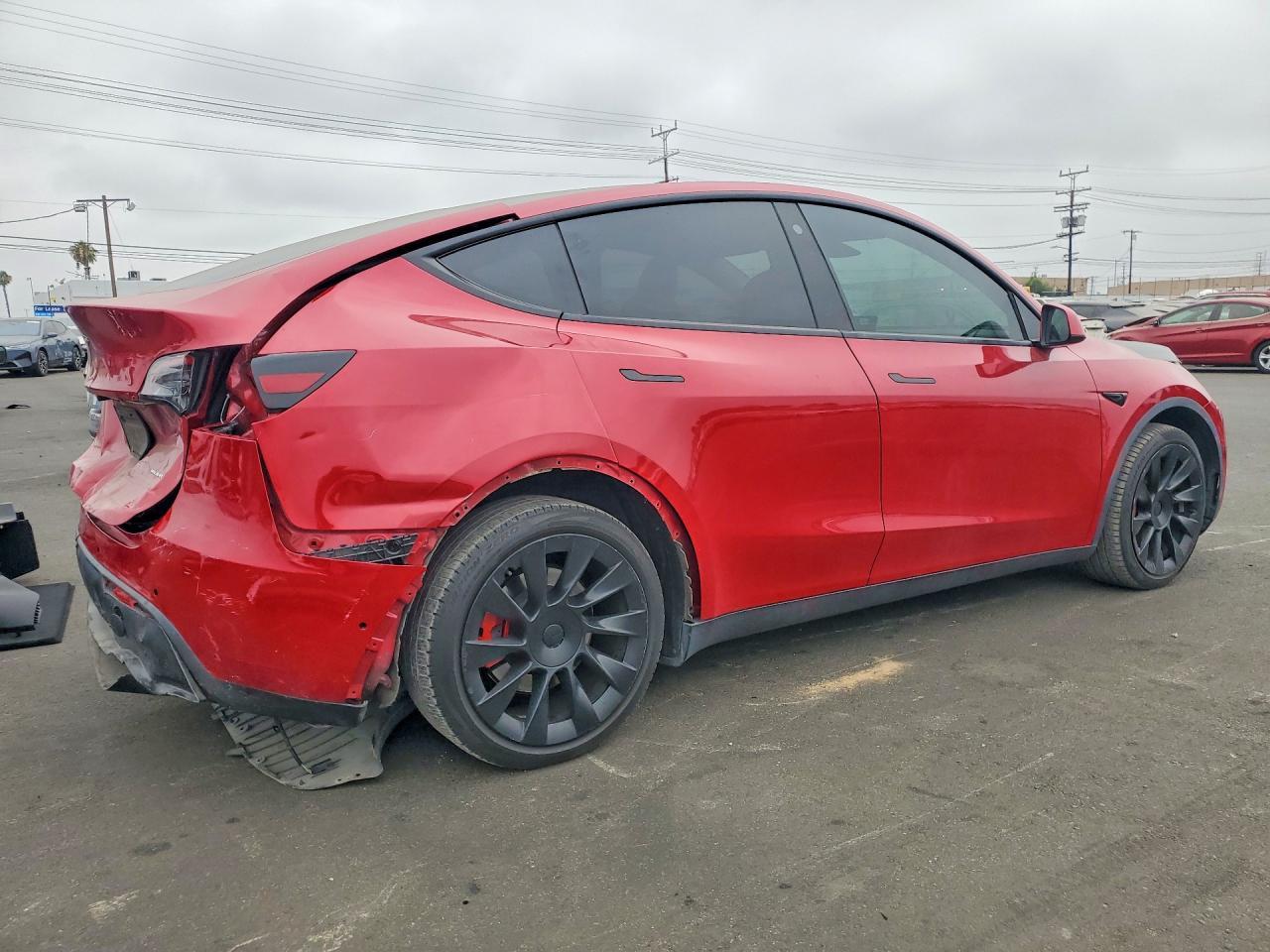 2022 Tesla Model Y - Фото 3