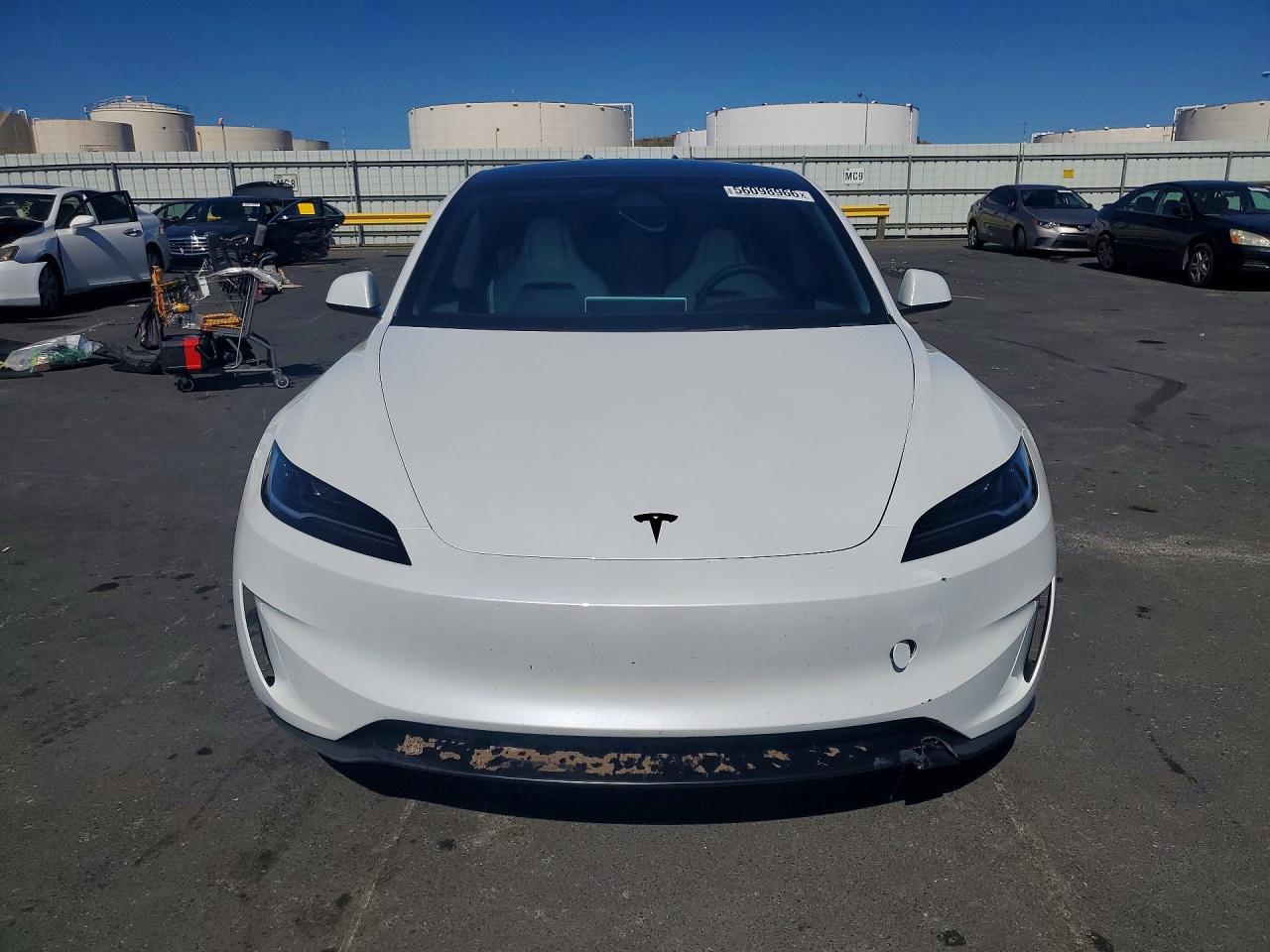 2024 Tesla Model 3 - Image 5