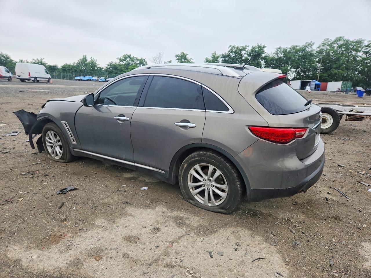 2009 Infiniti Fx35 Base - Image 2