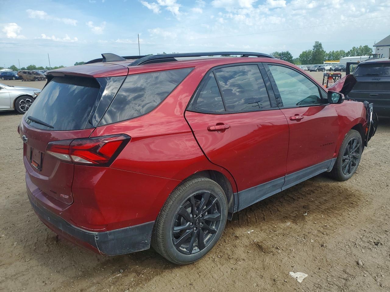 2022 Chevrolet Equinox Rs - Image 3