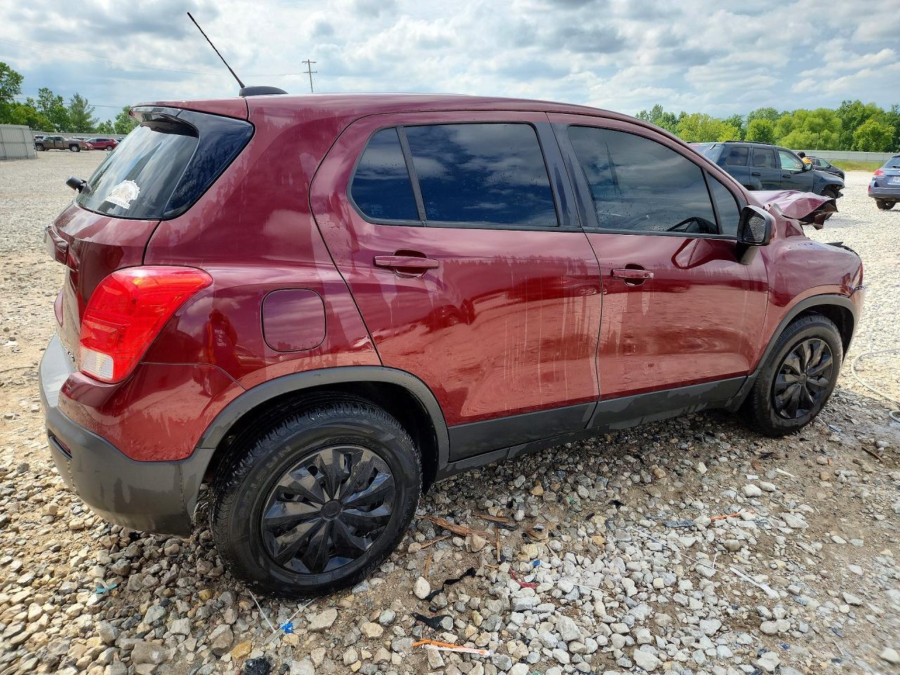 2016 Chevrolet Trax Ls - Image 3