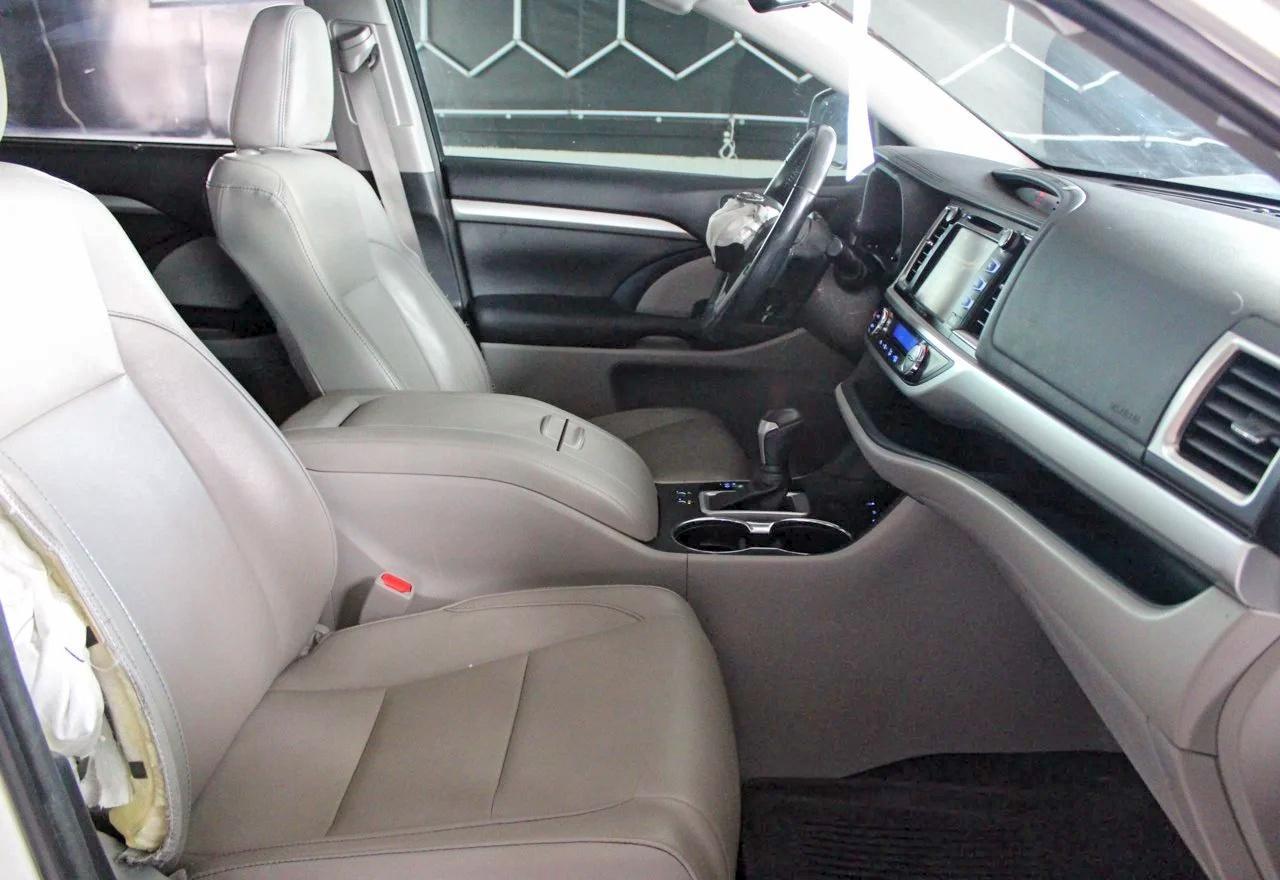 2018 Toyota Highlander Xle - Фото 5