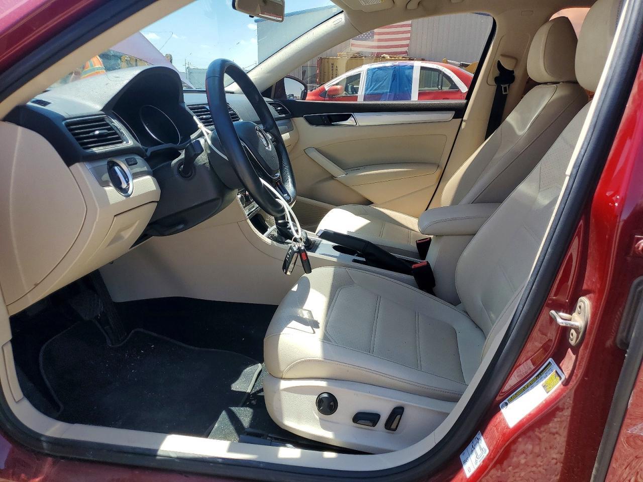 2019 Volkswagen Passat Wolfsburg - Image 7