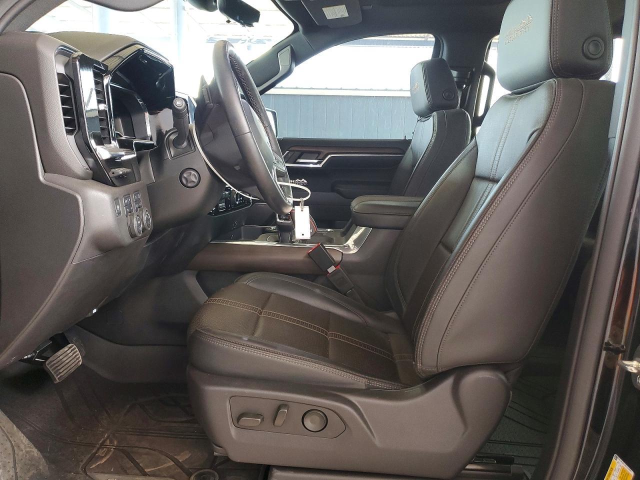 2025 Chevrolet Silverado K1500 High Country - Image 7