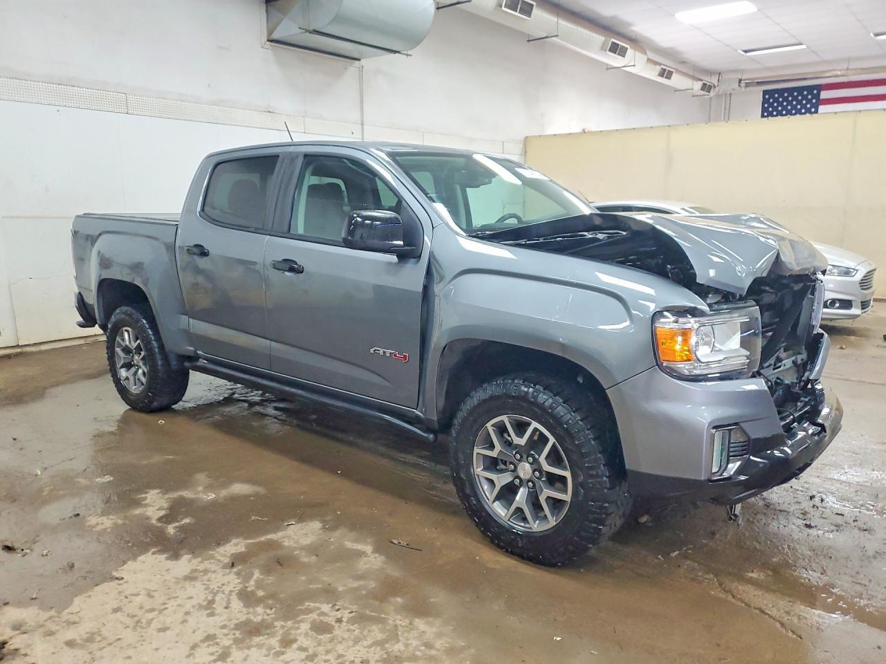 2022 GMC Canyon At4 - Image 4