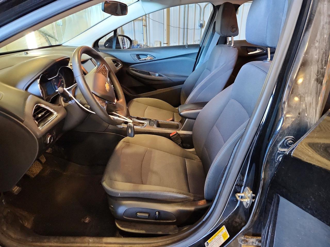 2017 Chevrolet Cruze Lt - Image 7