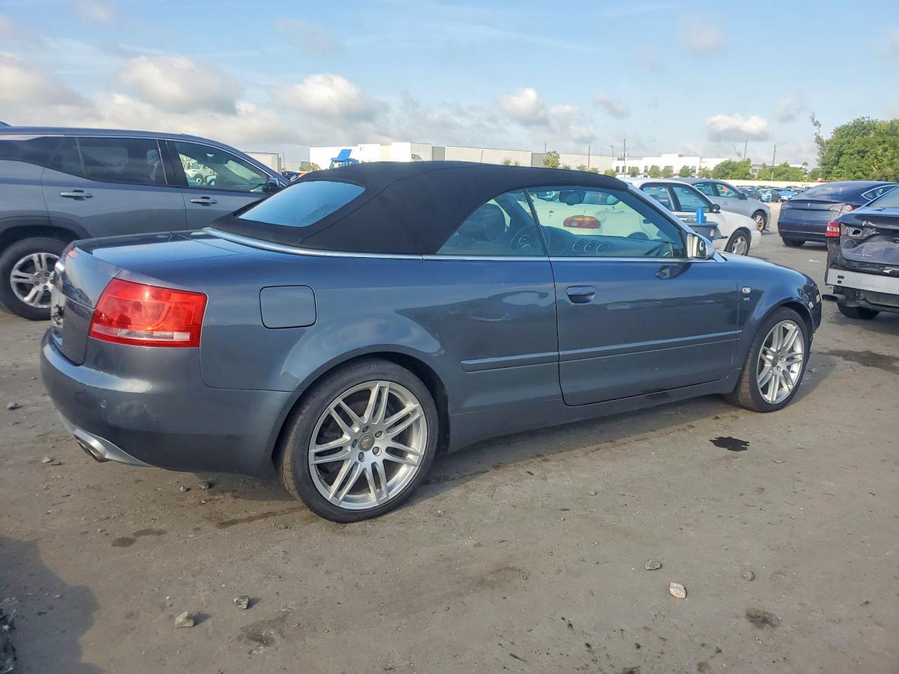 2008 Audi S4 Quattro Cabriolet - Image 3