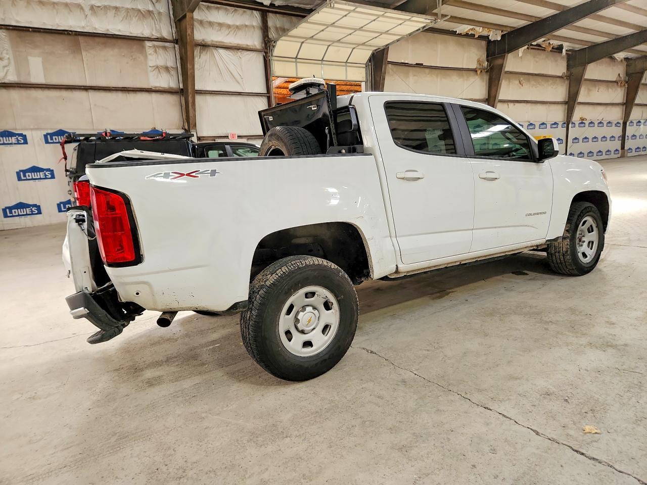 2021 Chevrolet Colorado - Фото 3