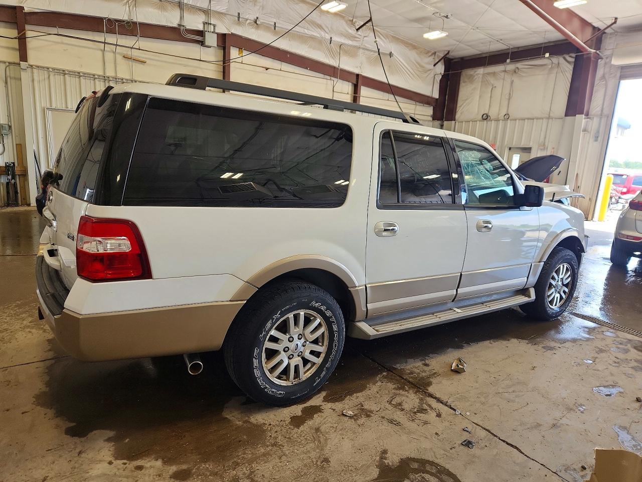 2012 Ford Expedition El Xlt - Image 3